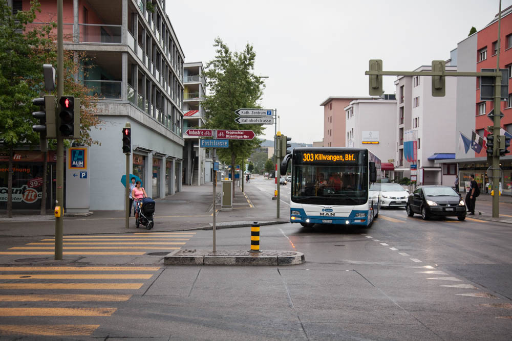 Bus 303