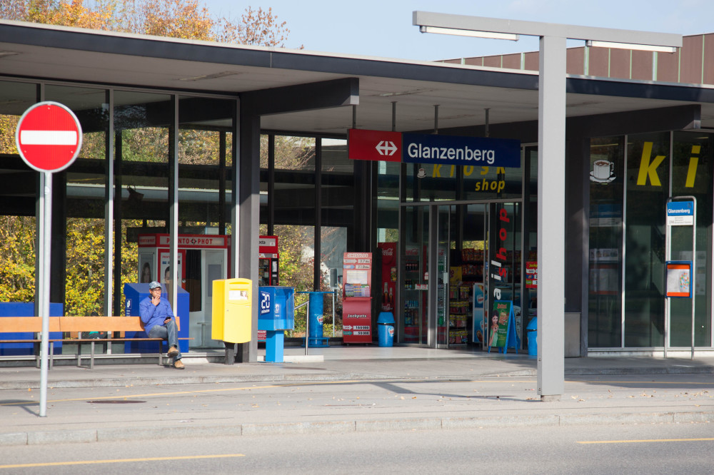 Station Glanzenberg